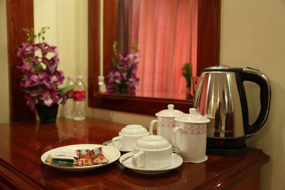 Huang Ting Hotel Phnom Penh Esterno foto