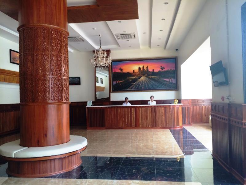 Huang Ting Hotel Phnom Penh Esterno foto